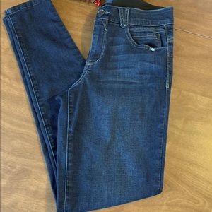 Democracy Jeans 👖